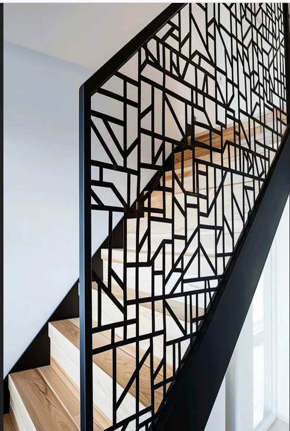 Contemporary Metal Staircase Concepts That Blend Style and Durability