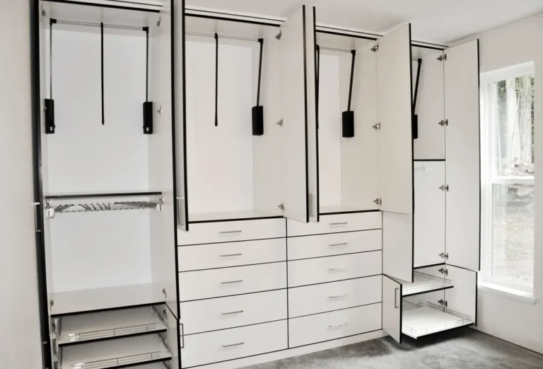 Smart and Innovative Wardrobe Storage Ideas for Small and Large Spaces